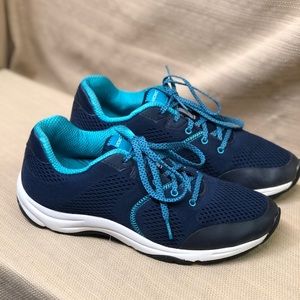 Vionic Emerald Active Mesh Lace Up Sneakers EUC